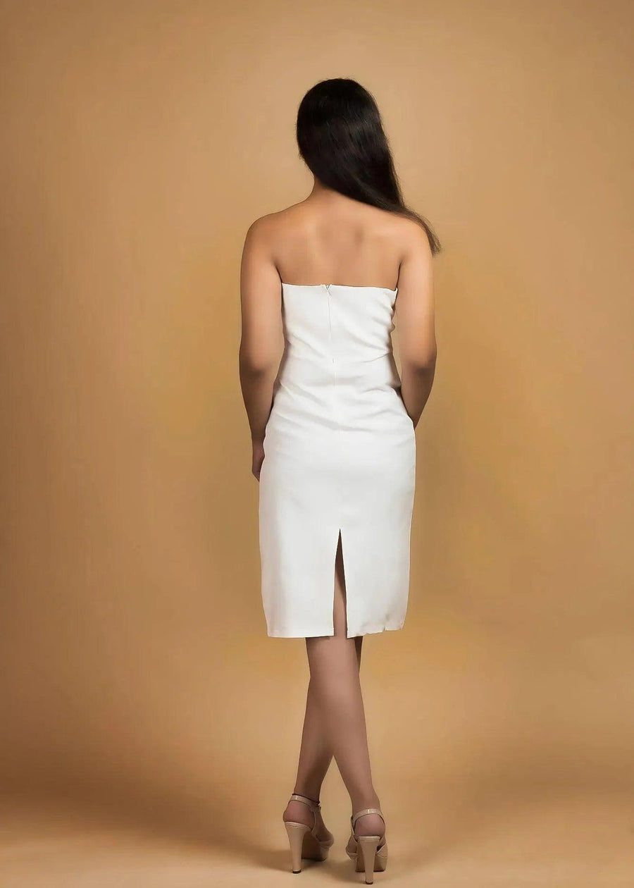 ELEGANCE MEETS STYLE PREMIUM WHITE CREPE BODYCON DRESS - Her Soul